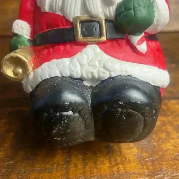 Vintage Ceramic Wind-Up Musical Santa Claus Rotates Winking Santa - Picture 8 of 9